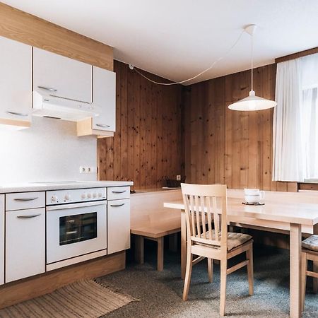 Gaestehaus Laesser Mellau Bagian luar foto