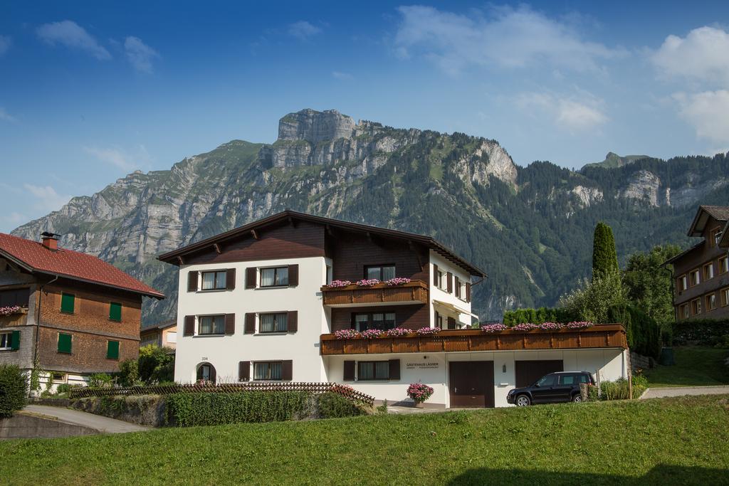 Gaestehaus Laesser Mellau Bagian luar foto